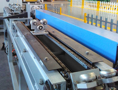 Sucker rod quenching tempering line
