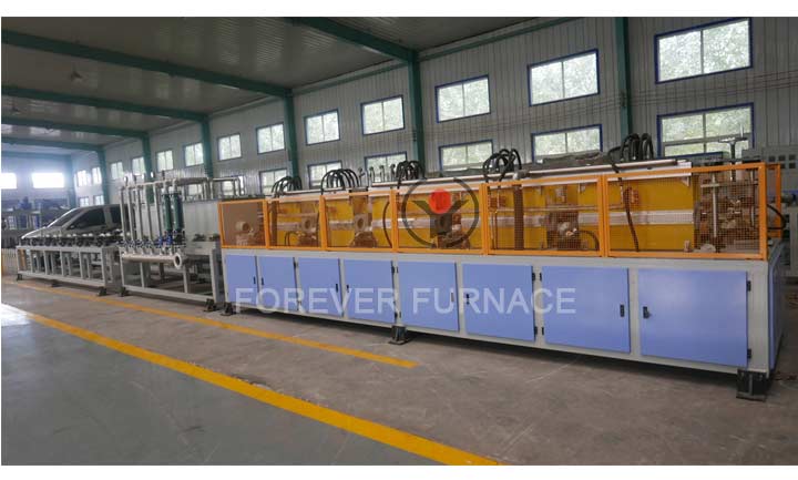 Continuous quenching and tempering furnace for tubing is good for environment